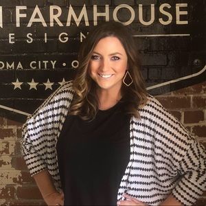 Meet your Posher, Dedra